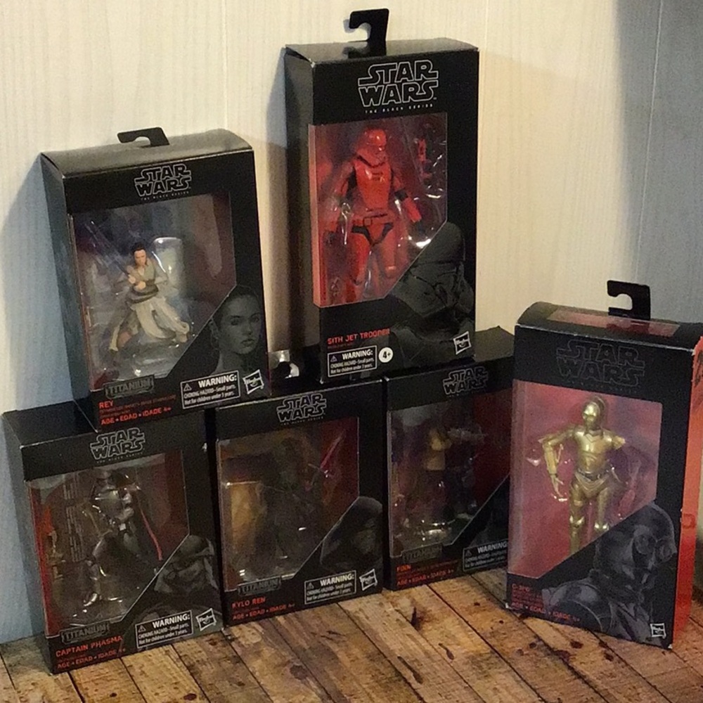 Star Wars action figures NWT